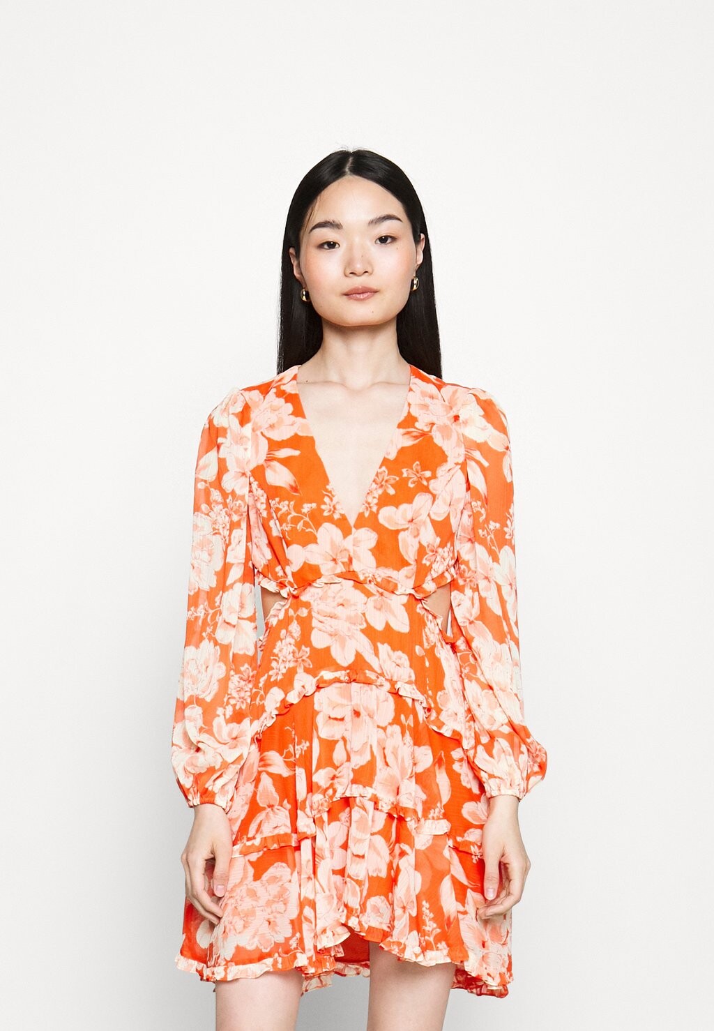 

Элегантное платье Forever New Petite