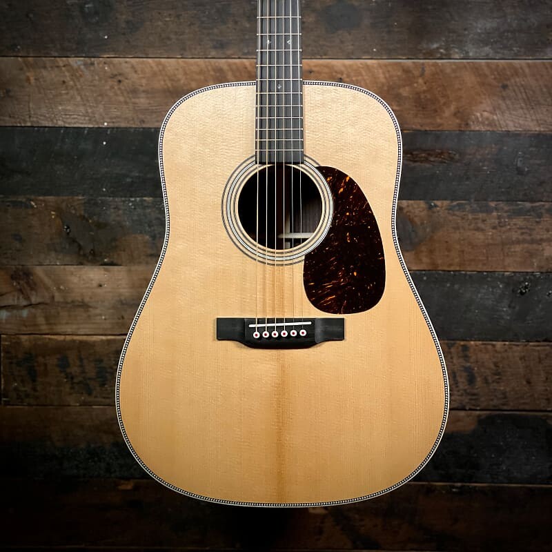 

Мартин Д-28 Модерн Делюкс Martin D-28 Modern Deluxe