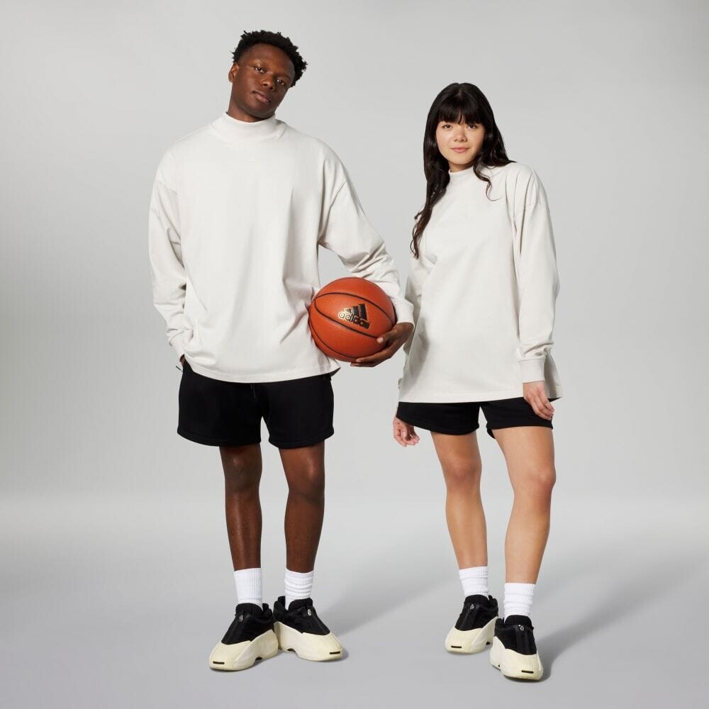 

Футболка Adidas IR8487, Серый