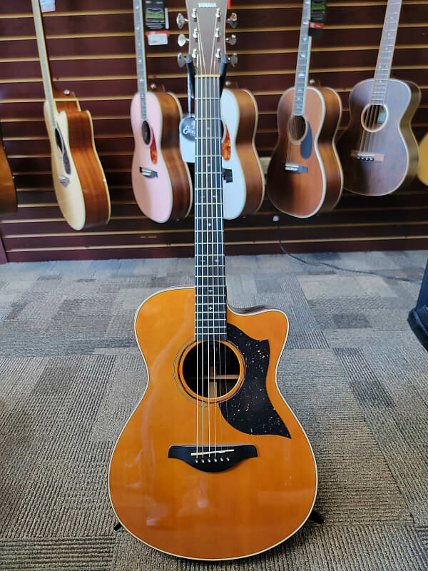 

Акустическая гитара Yamaha AC5R - Natural