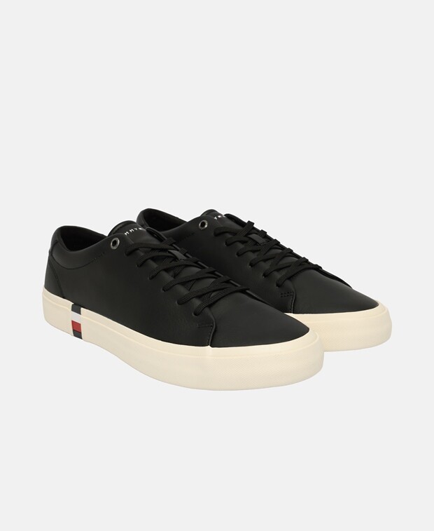 

Кроссовки Tommy Hilfiger, черный
