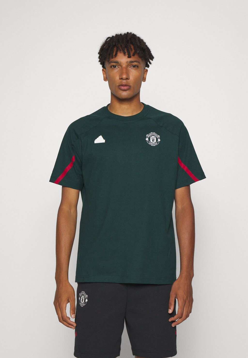 

Команда МАНЧЕСТЕР Юнайтед Adidas, цвет green night