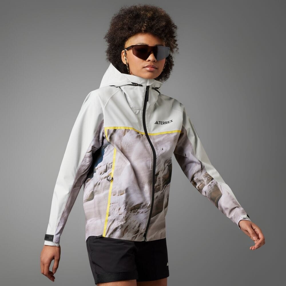 

Куртка Adidas IC1991, Серый