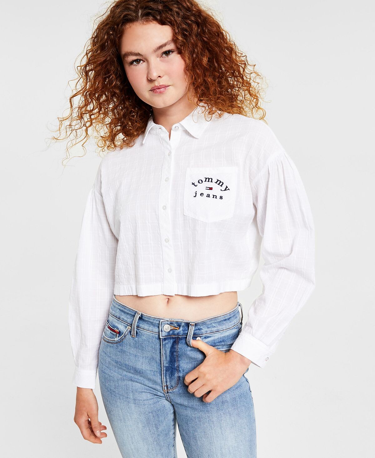 

Женская хлопковая текстурированная рубашка на пуговицах спереди Tommy Jeans, белый
