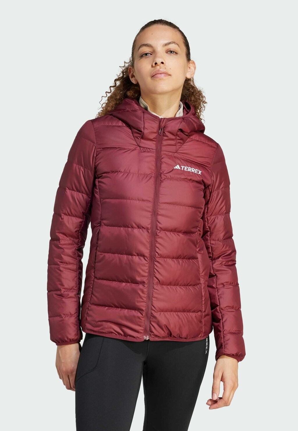 

Куртка Adidas Terrex TERREX MULTI, темно-красный