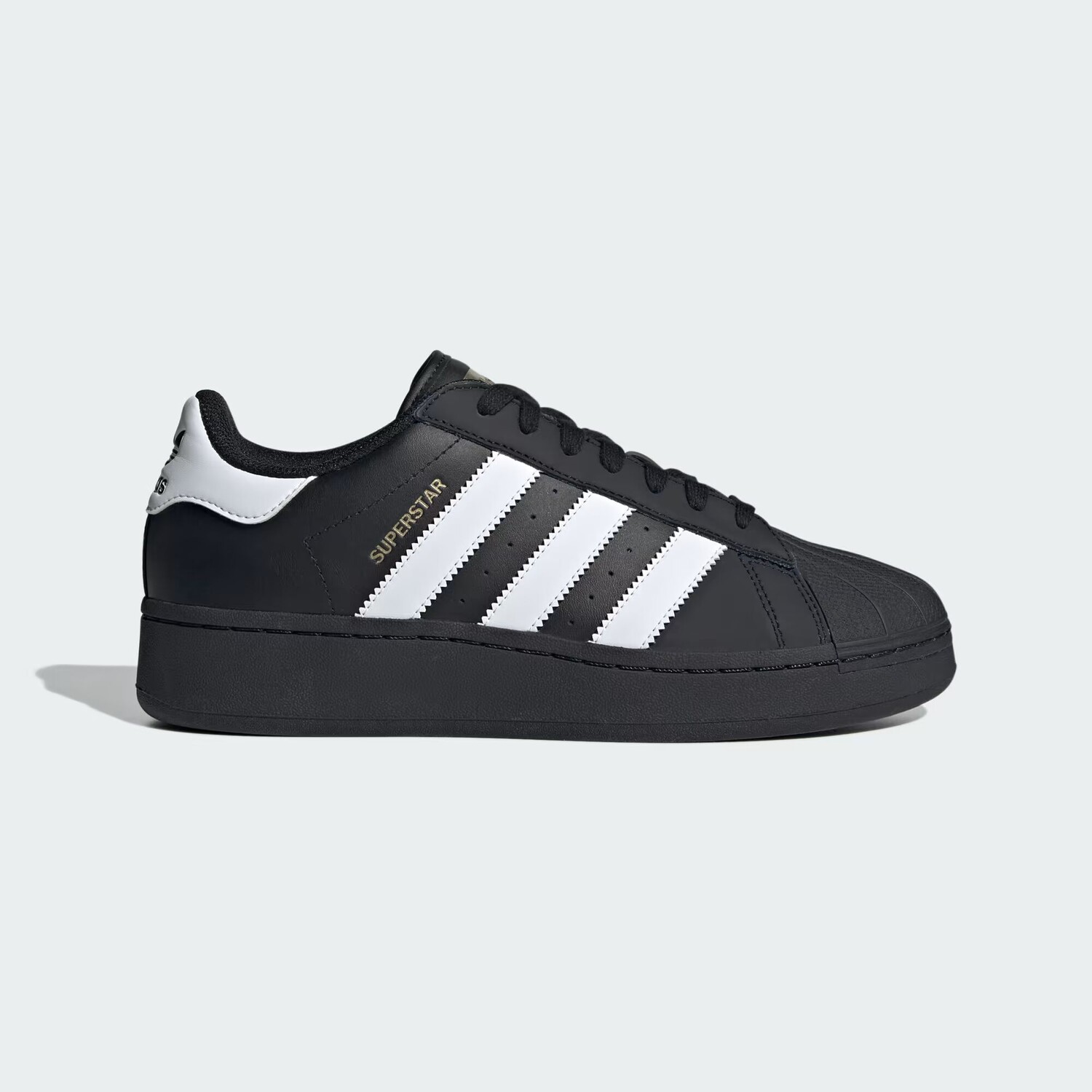 

Кроссовки Superstar XLG Adidas, цвет Core Black/Cloud White/Gold Metallic