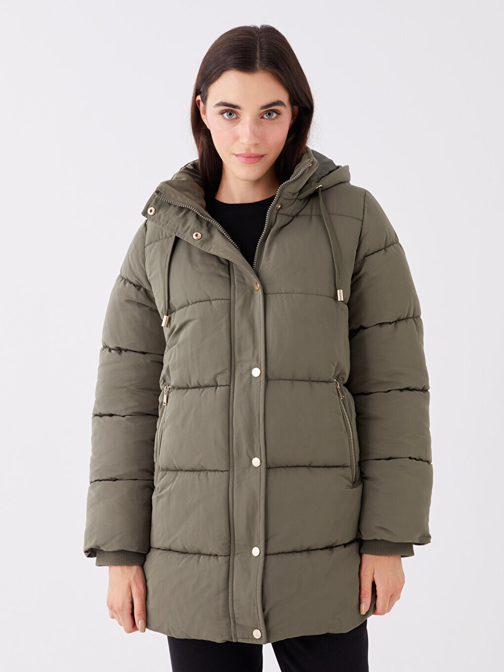 

Женское однотонное пуховик с капюшоном LCW Casual, хаки