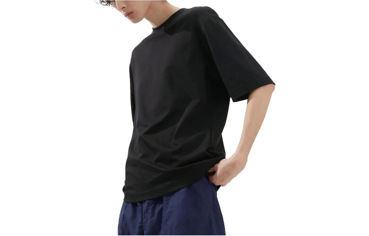 

UNIQLO Футболка унисекс