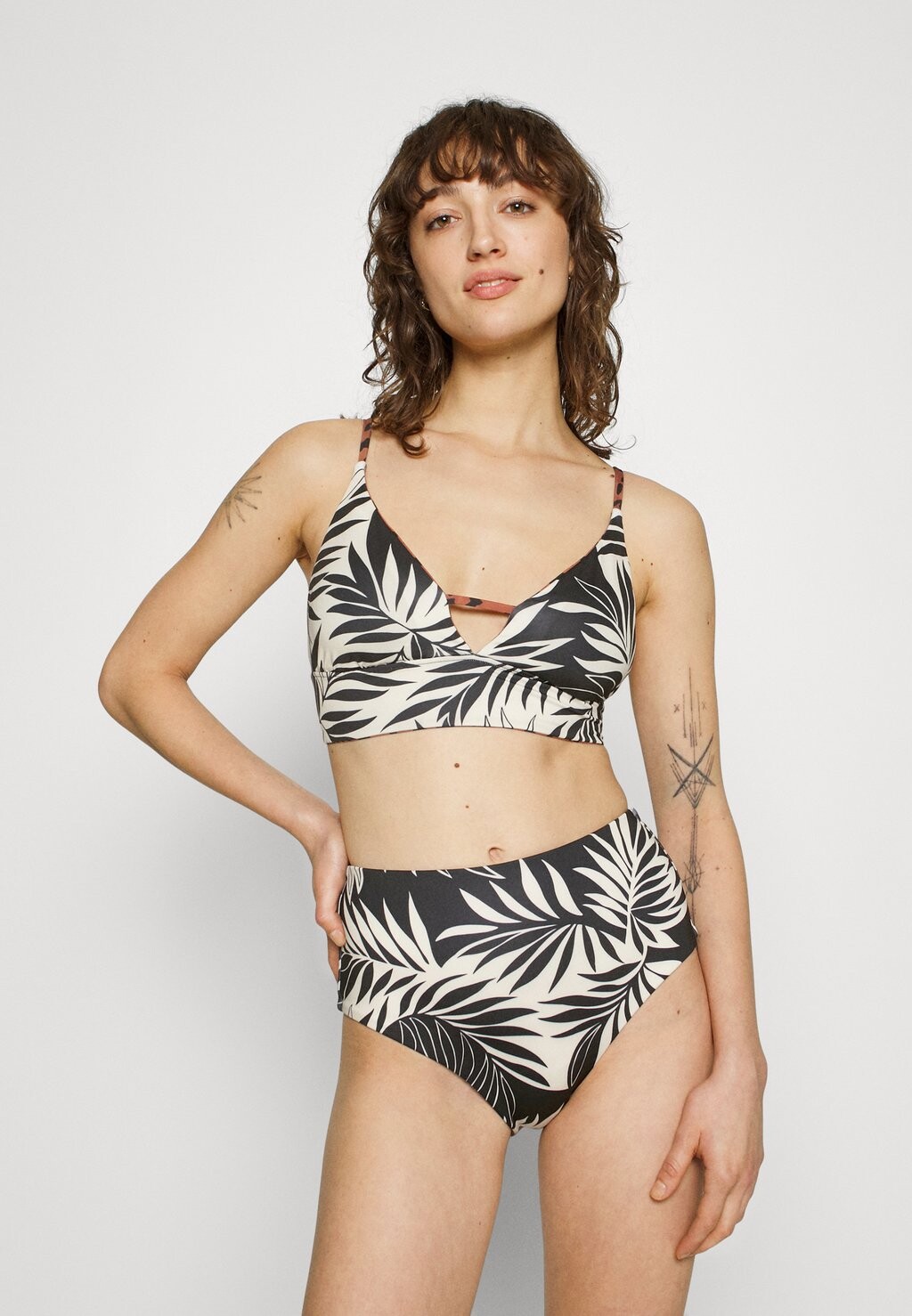 

Верх бикини Billabong, мультиколор, Коричневый