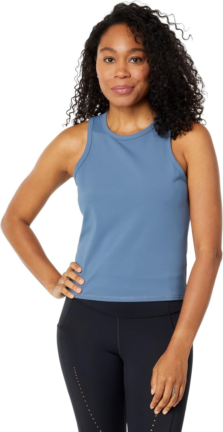 

Топ THRIVE SOCIETE Racerback Crop Tank, цвет Moonlight