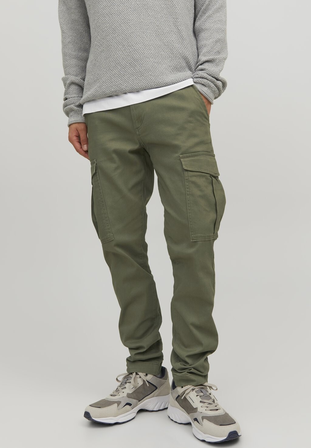 

Брюки карго JPSTMARCO AKM Jack & Jones, темно-зеленый лишайник