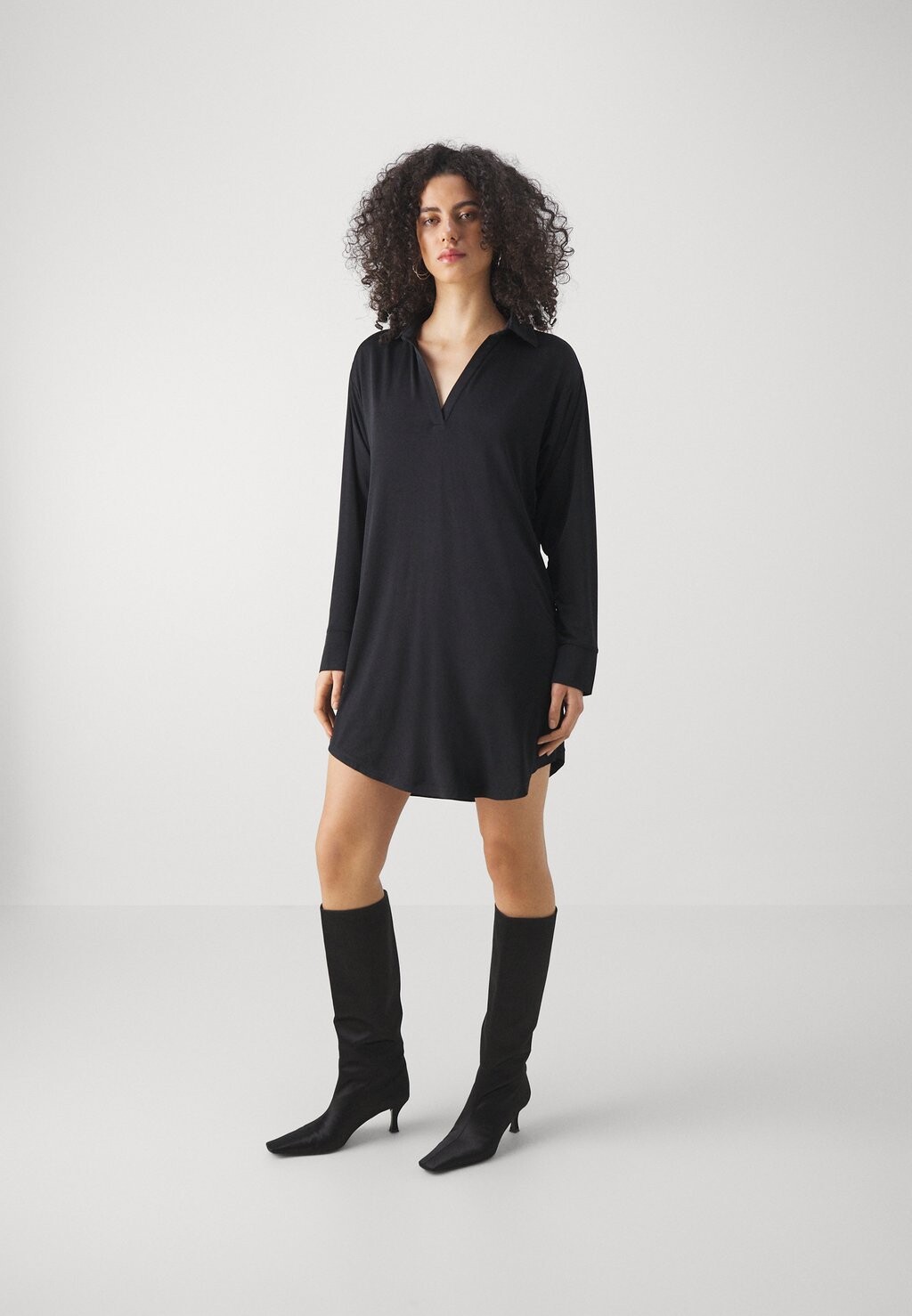 

Дневное платье MANDEVILLABBGUNVAS TUNIC Bruuns Bazaar, черный