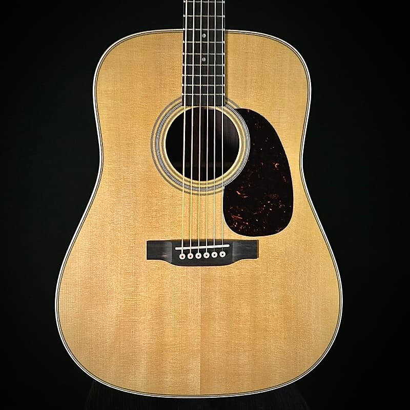 

Акустическая гитара Martin D-28 Satin - Natural