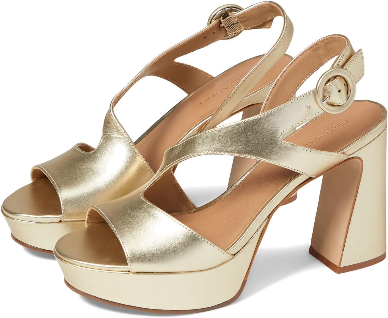 

Босоножки Venice Bernardo, цвет Champagne Antique Calf