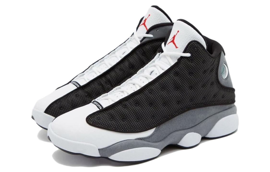 

Кроссовки мужские Jordan Air Jordan 13 Vintage баскетбольные, черный / белый / серый