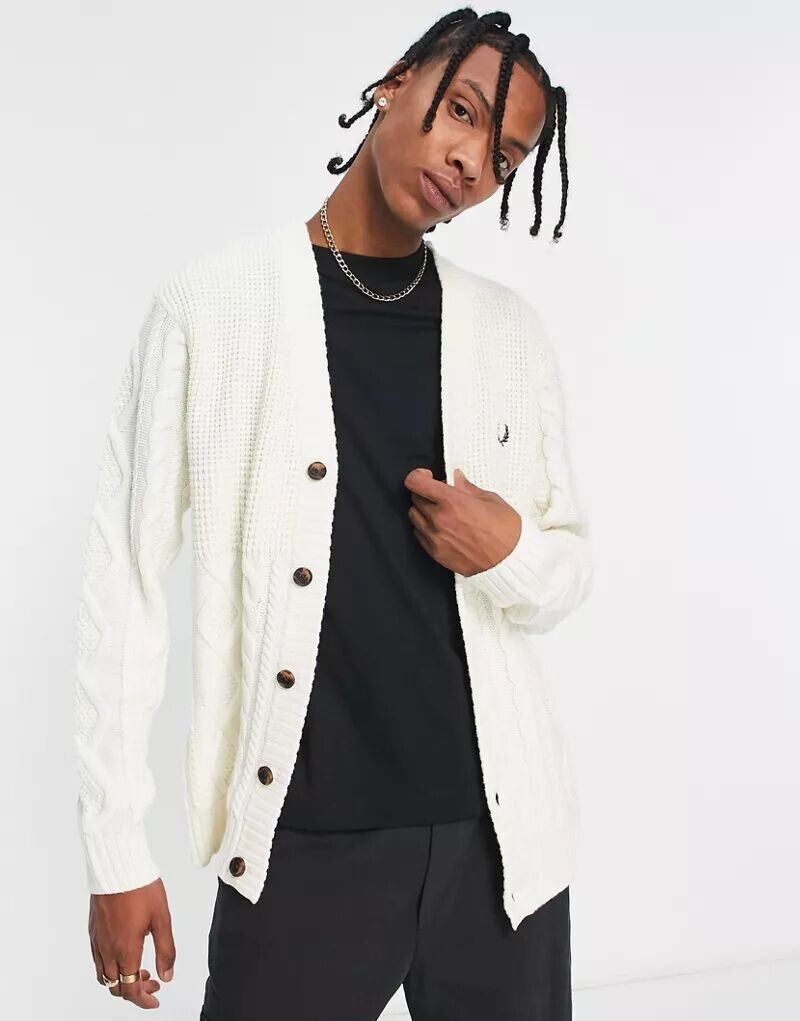 

Белый кардиган косой вязки Fred Perry