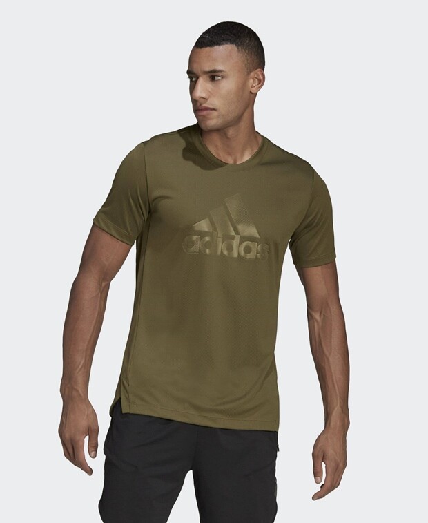 

Футболка adidas, зеленый