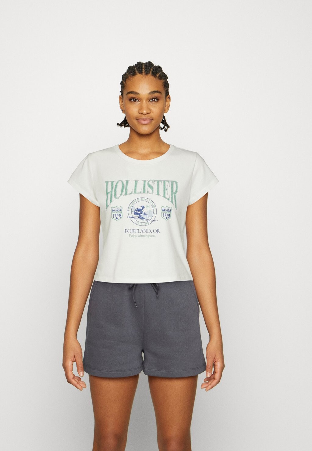 

Футболка с принтом Hollister Co.