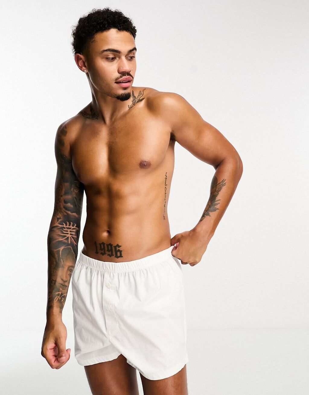 

Белые тканые боксеры ASOS DESIGN