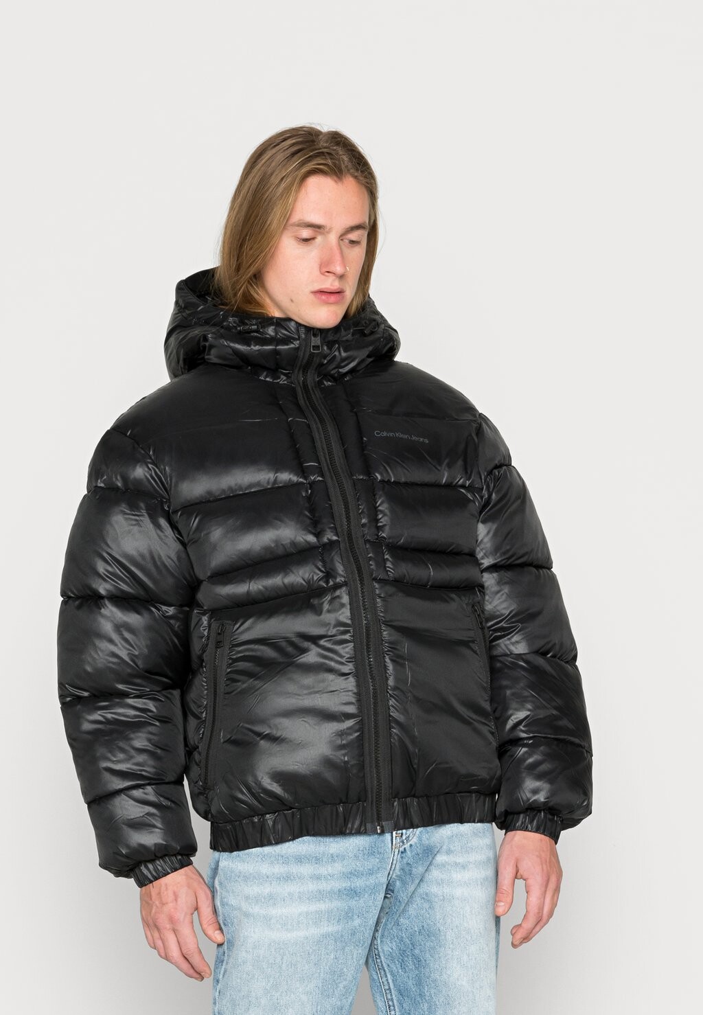

Зимняя куртка Calvin Klein Jeans, черный