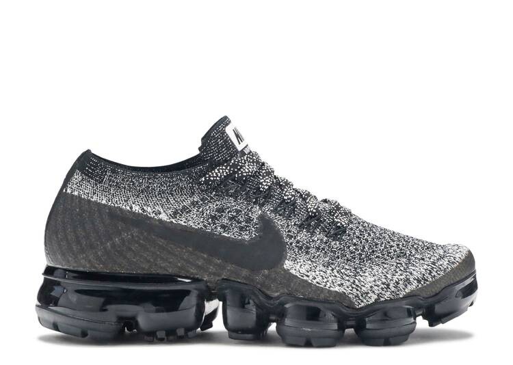 

Кроссовки Nike WMNS AIR VAPORMAX 'OREO', черный