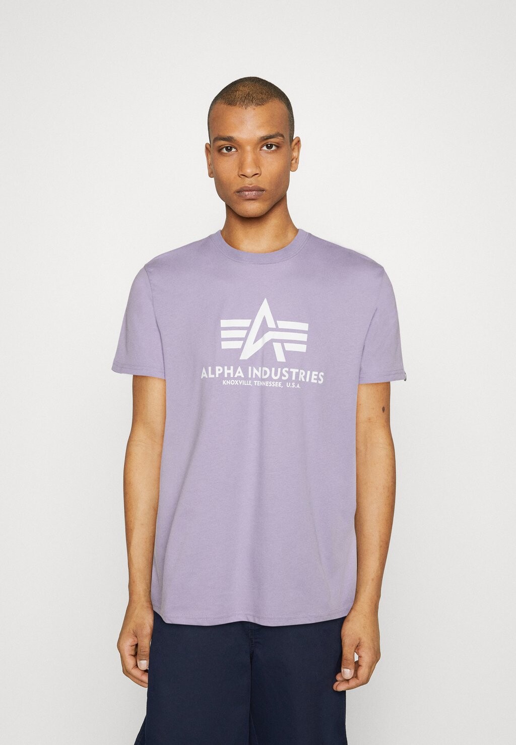 

Футболка с принтом Alpha Industries, сиреневый, Фиолетовый