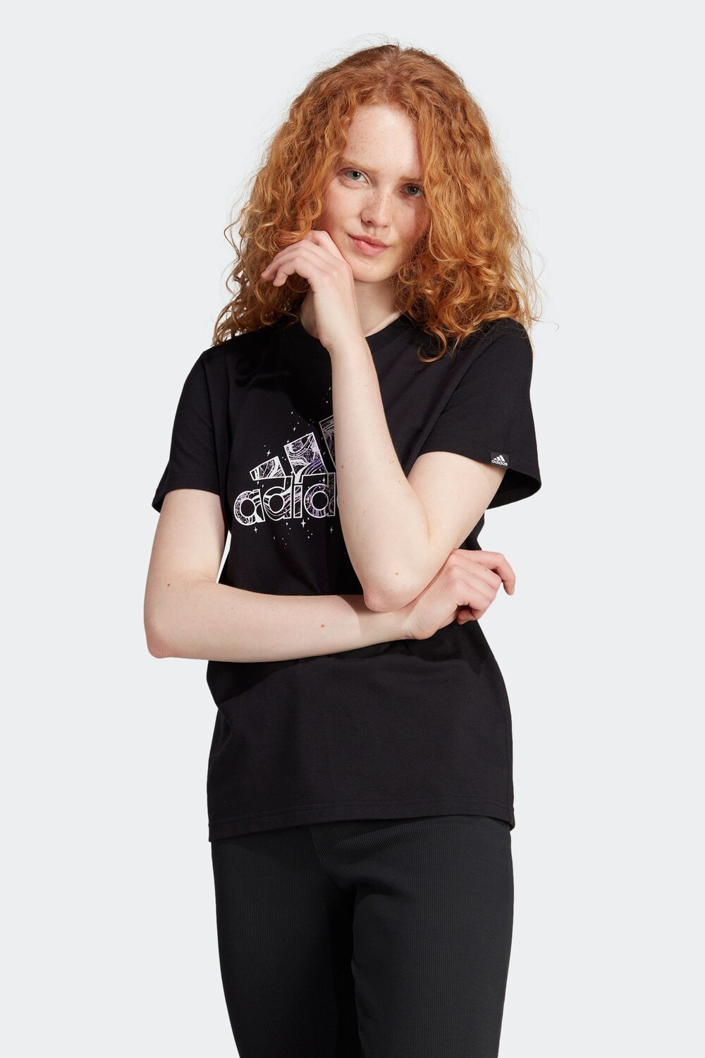 

Спортивная футболка с коротким рукавом и графикой adidas, черный