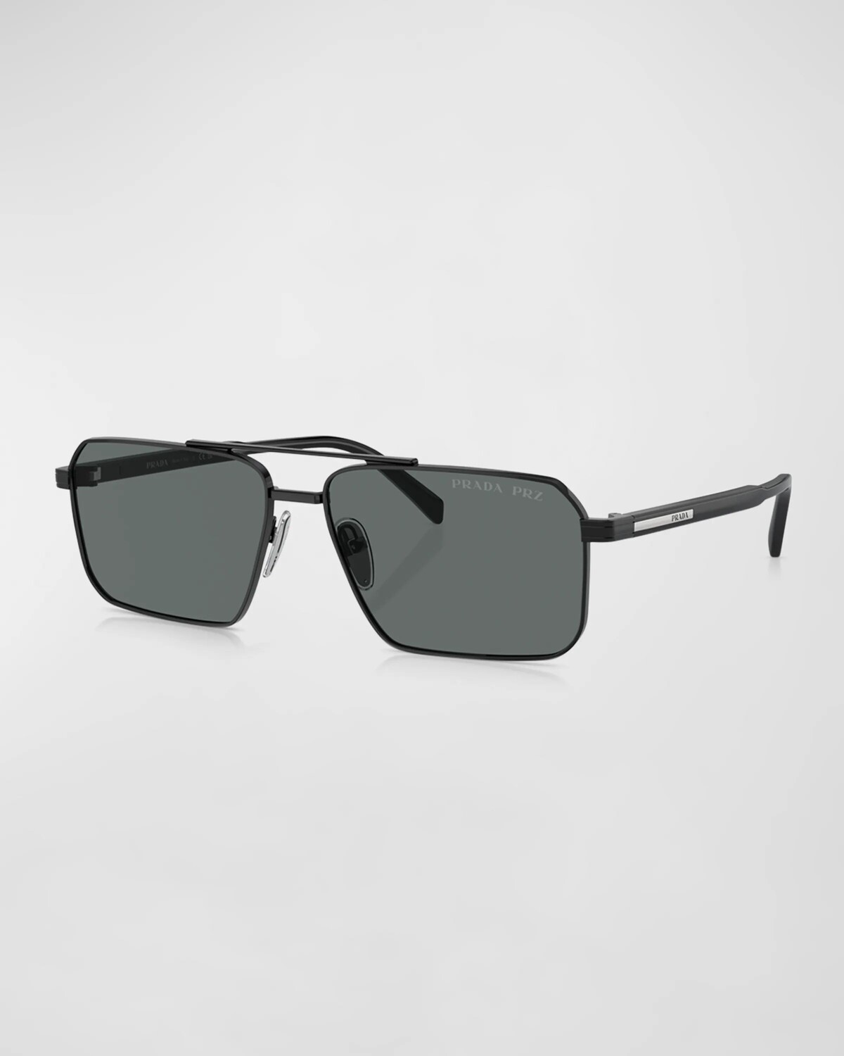 

Мужские солнцезащитные очки с металлическими пластинками Prada, цвет Black