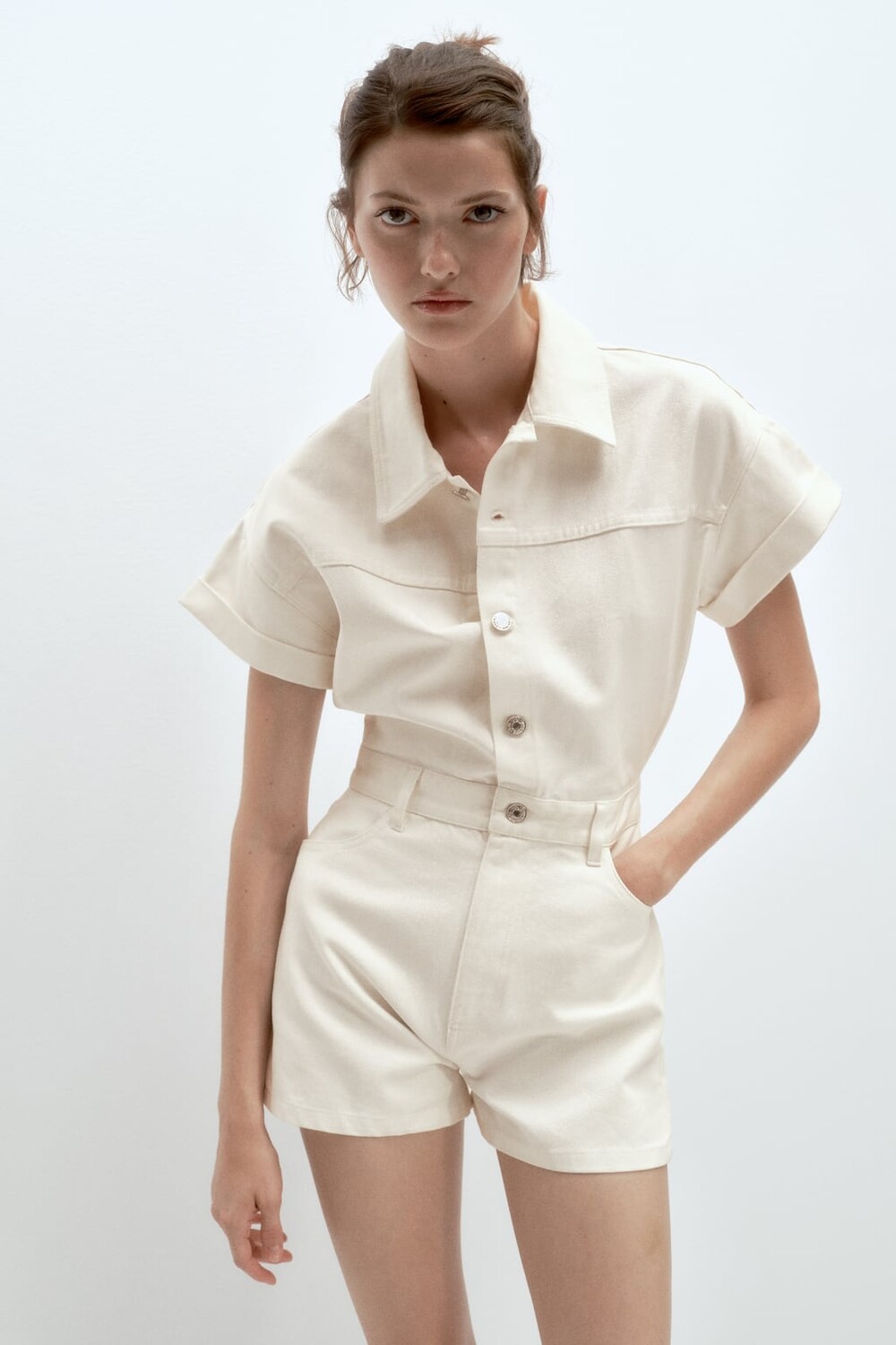 

Блестящий комбинезон из денима trf ZARA, белый