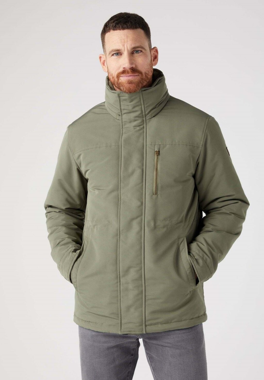 

Куртка Wrangler ТЕЛОХРАНИТЕЛЬ, цвет grün