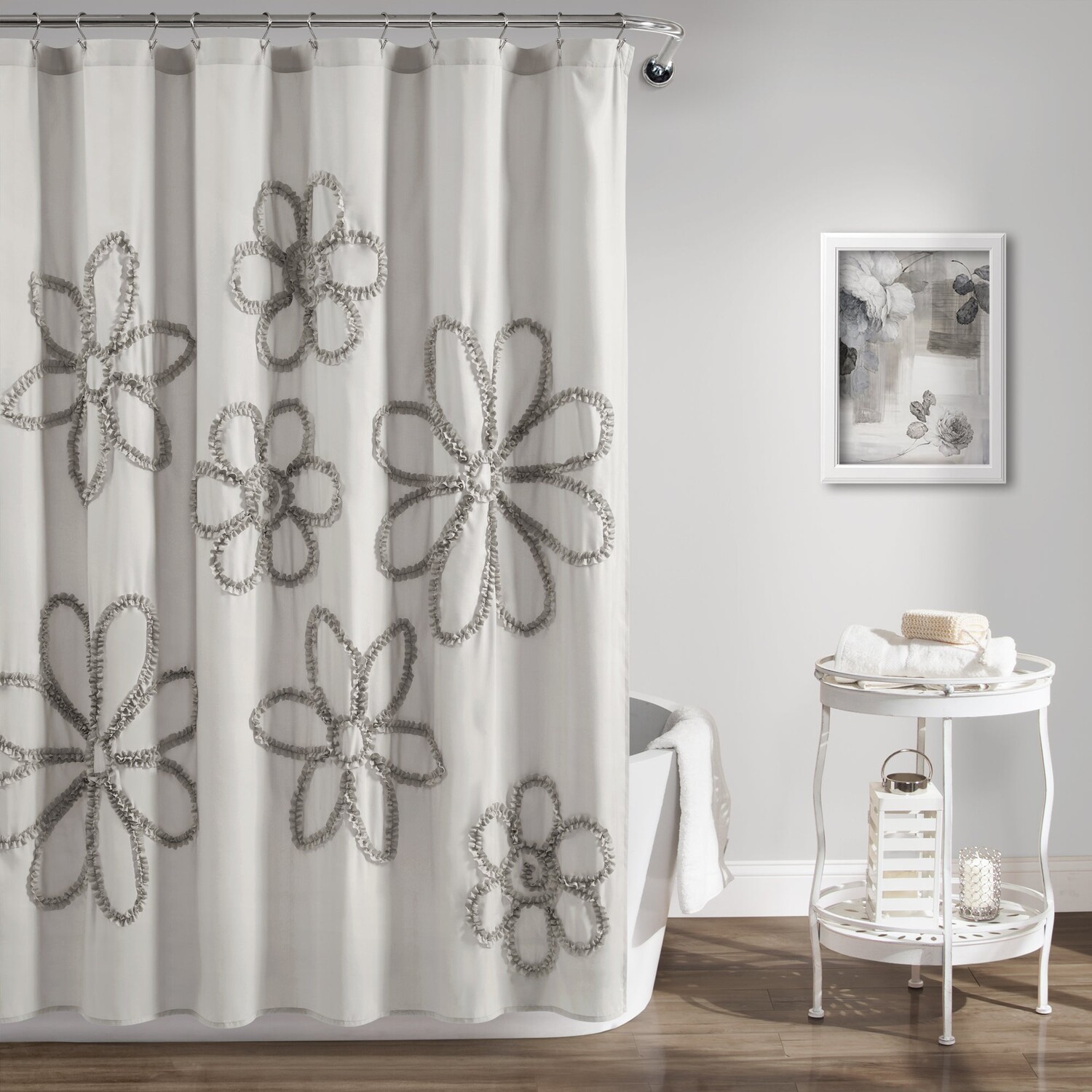 

Занавеска для душа с рюшами и цветами Lush Decor, цвет Light Gray