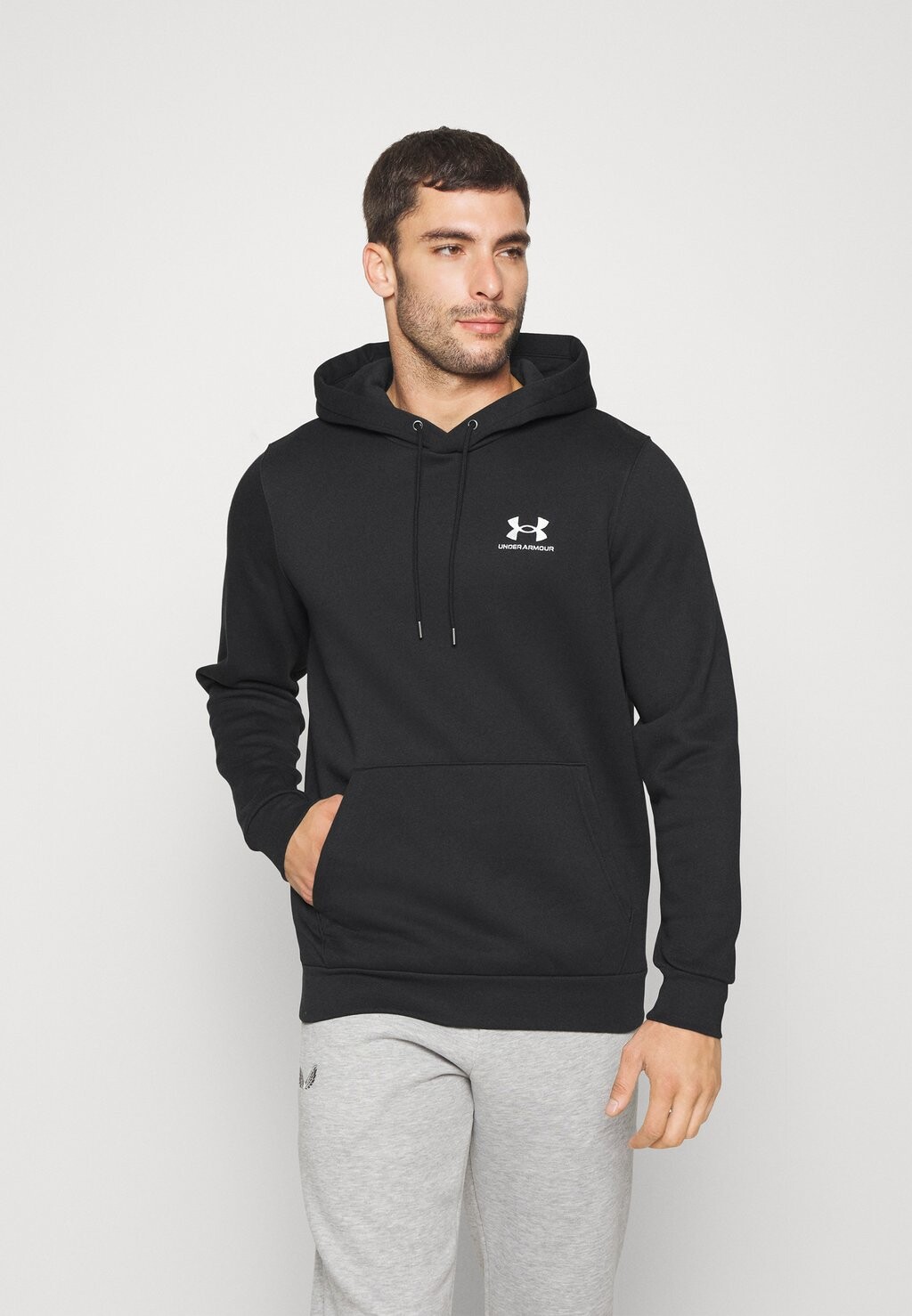 

Толстовка Under Armour ESSENTIAL, цвет black/white