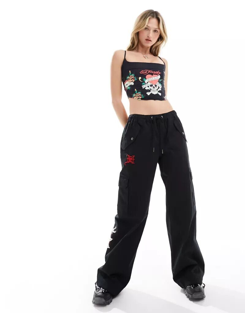 

Брюки-карго свободного кроя Ed Hardy с красным логотипом на сиденье