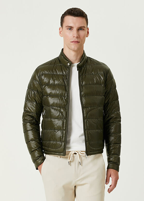 

Пуховое пальто Moncler, хаки