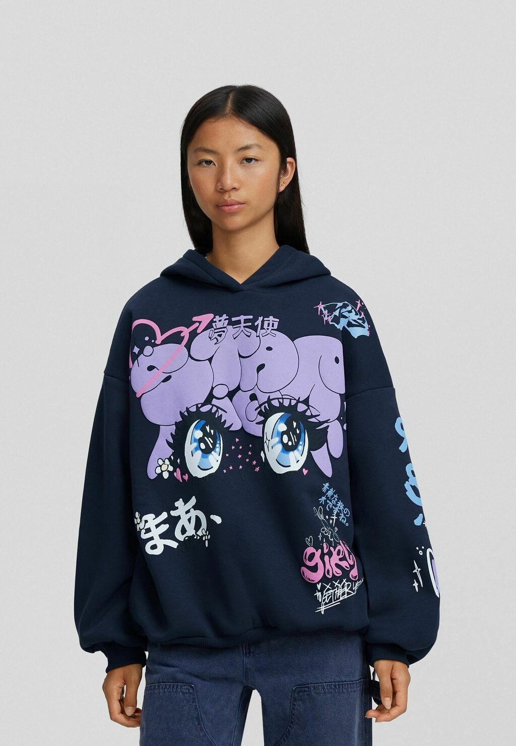 

Худи Bershka