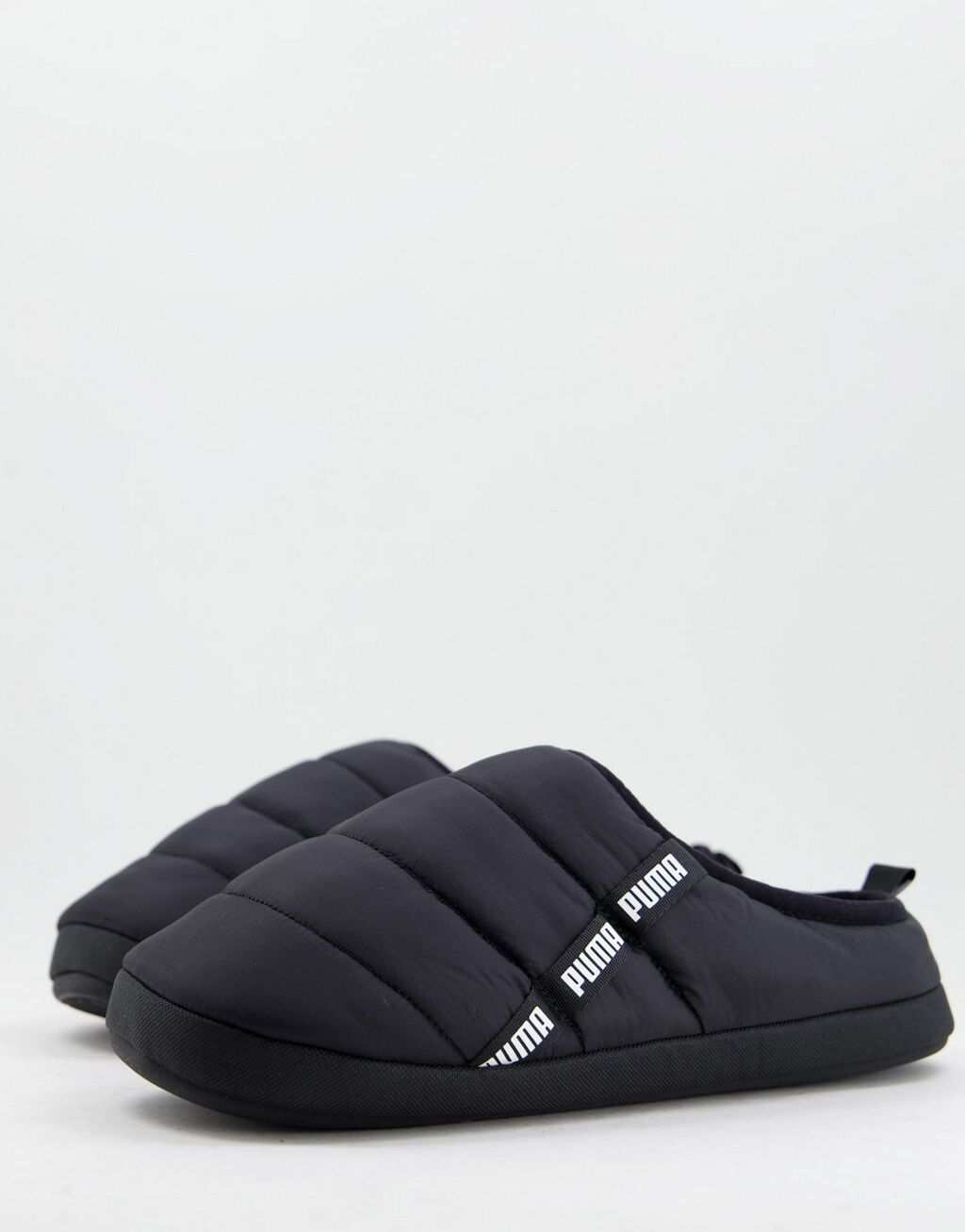 

Черные слипоны Puma Scuff