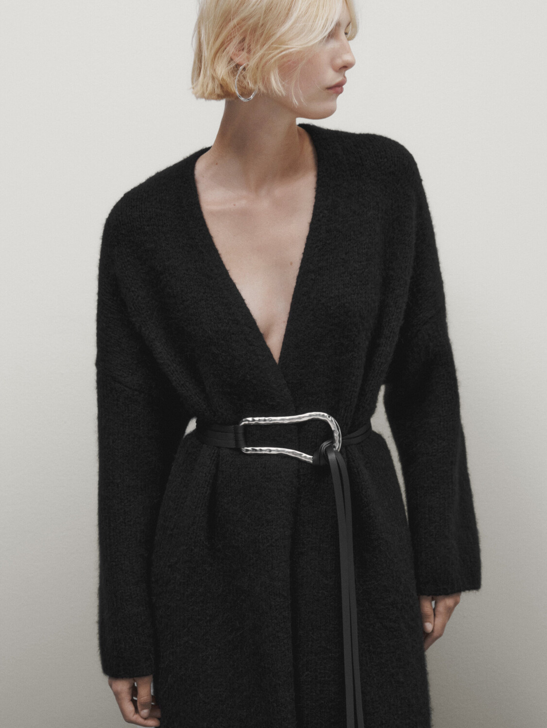 

Длинный трикотажный кардиган Massimo Dutti, черный