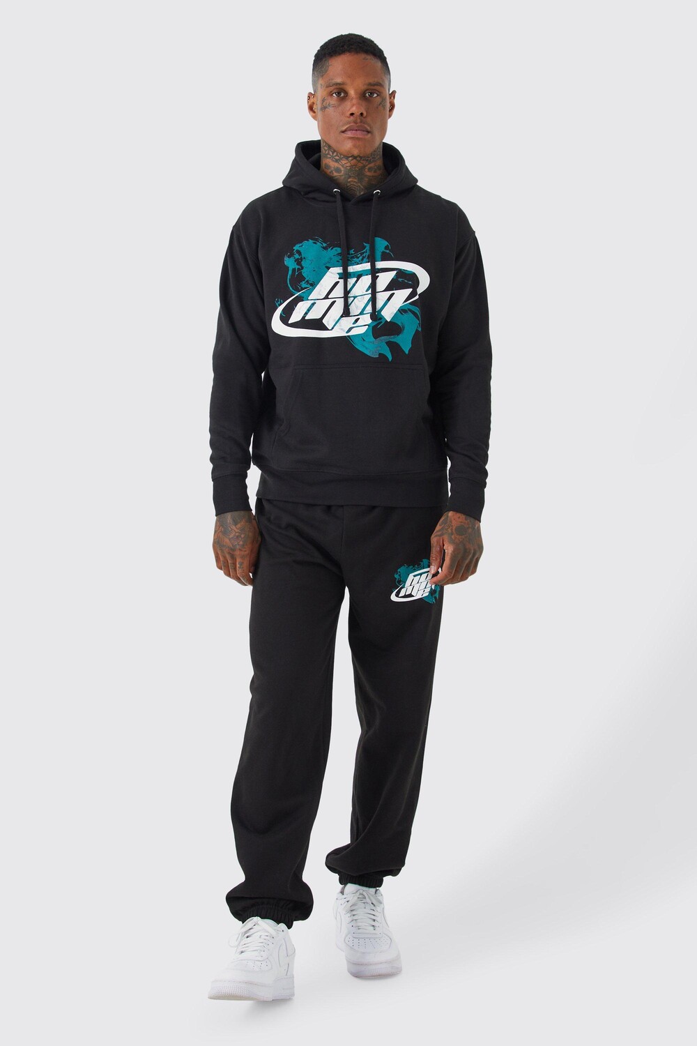 

Спортивный костюм с капюшоном regular smoke homme Boohoo, черный