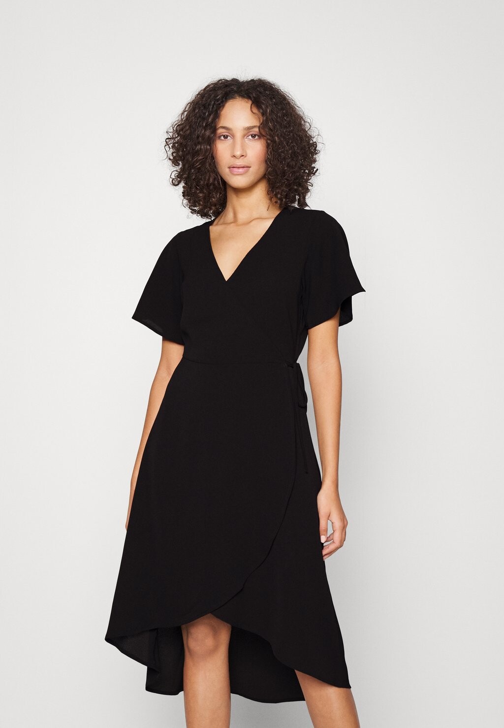 

Летнее платье Vero Moda, черный