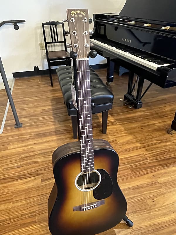 Акустическая гитара Martin X-Series D-X2E Sunburst