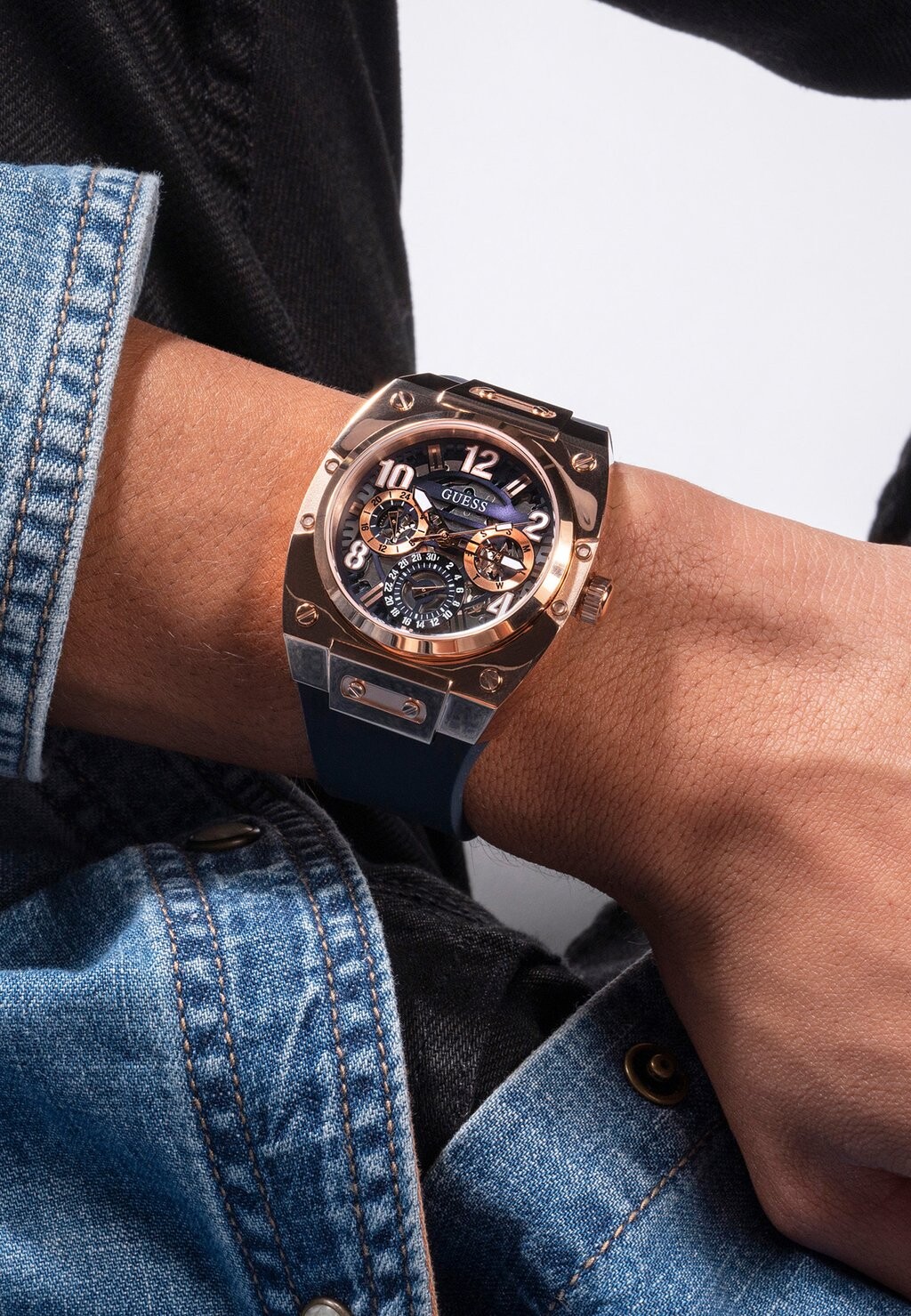 

Хронограф Prodigy Guess, цвет navy