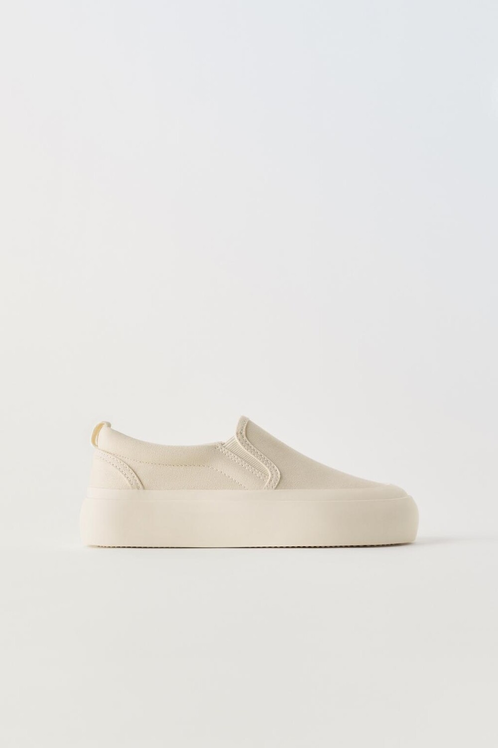 

Джинсовые кроссовки без шнуровки ZARA, экрю
