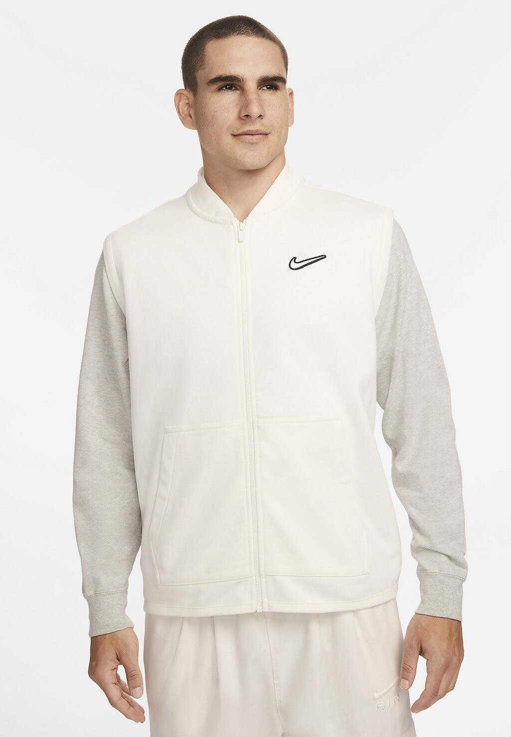 

Жилет Nike