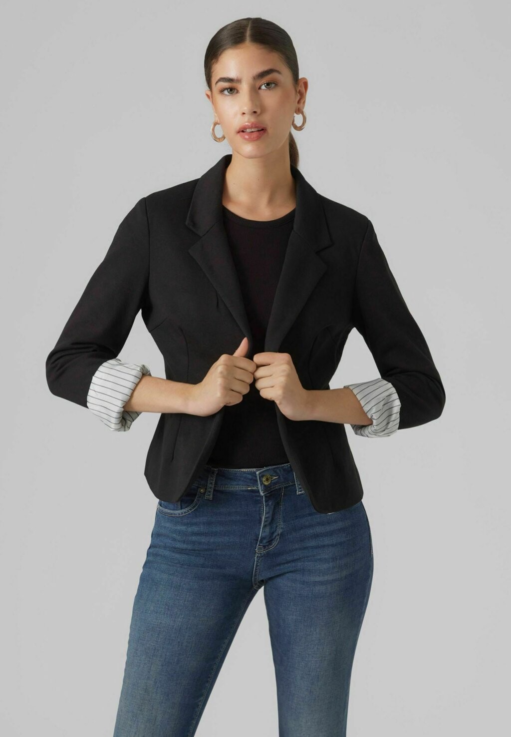 

Блейзер Vero Moda