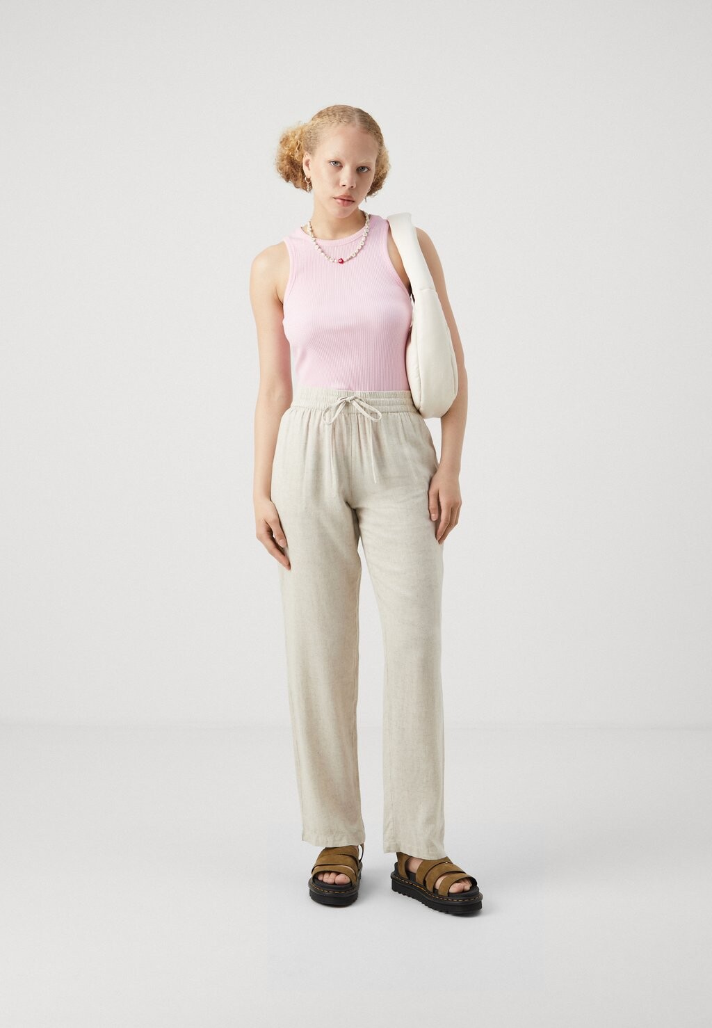 

Брюки Pcpia Straight Pants Pieces, кремовый
