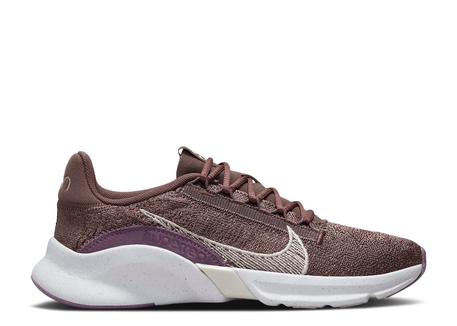 

Кроссовки Nike Wmns Superrep Go 3 Flyknit Next Nature 'Plum Eclipse', коричневый