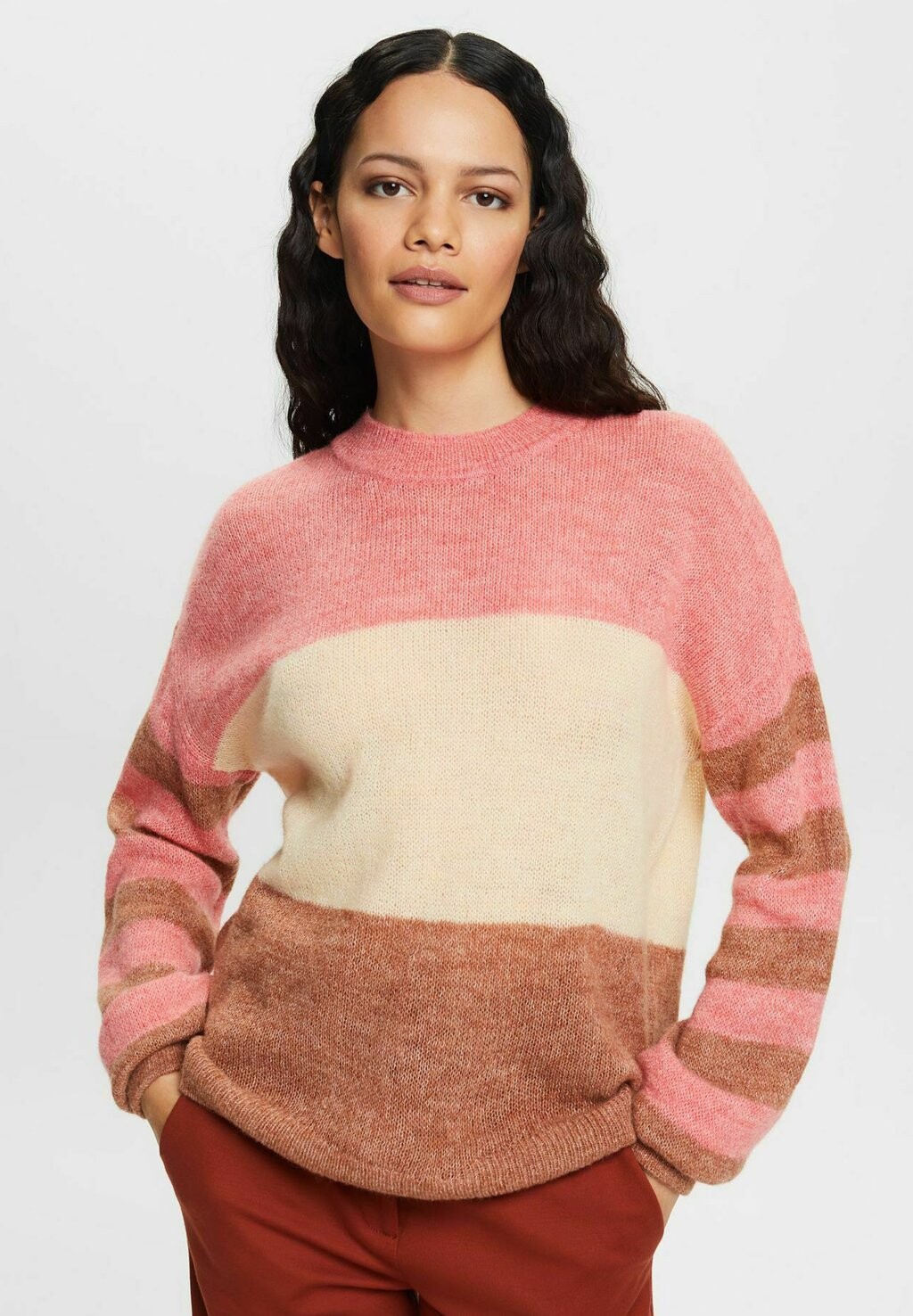 

Джемпер Esprit, кораллово-красный