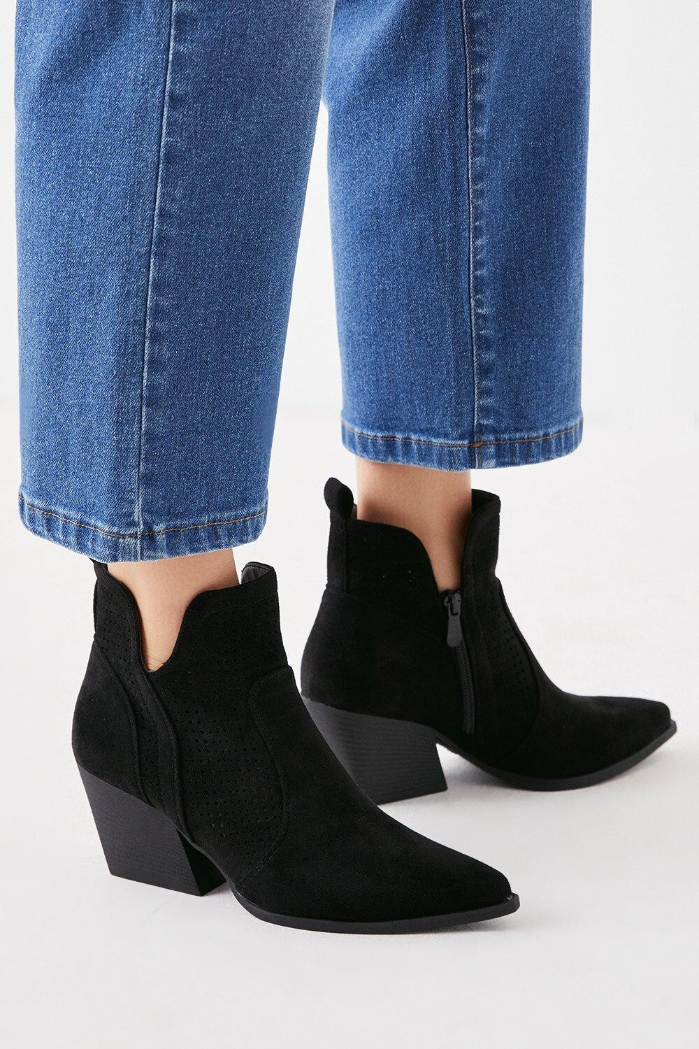 

Faith: Ботильоны Ally с низким вырезом в стиле вестерн Dorothy Perkins, черный