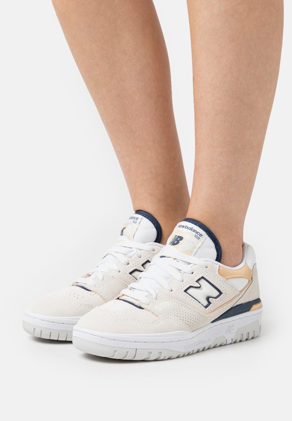 

Кроссовки New Balance Bbw550, морская соль