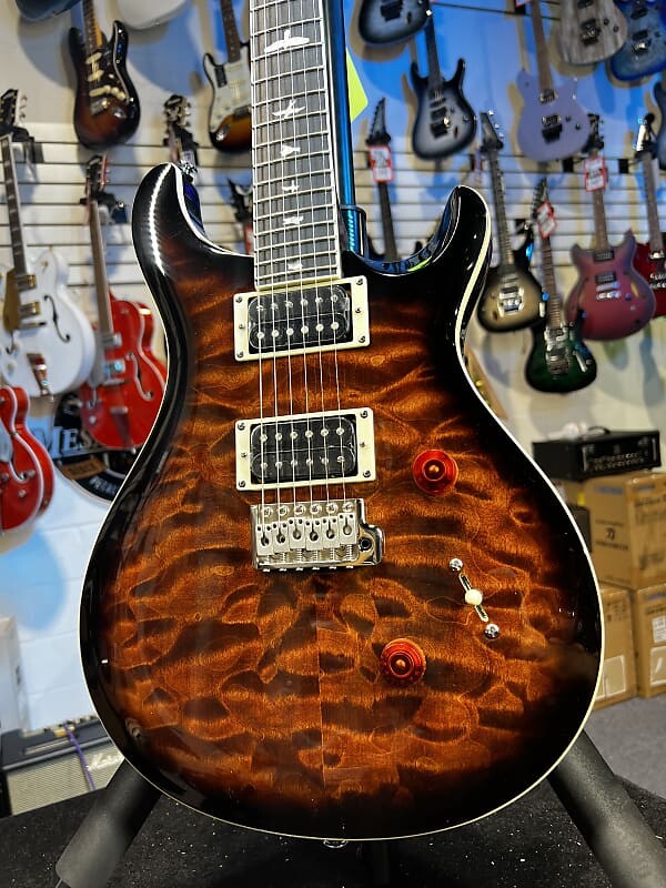 

Электрогитара PRS SE Custom 24 Electric Guitar - Quilted Black Gold Sunburst Auth Deal Free Ship! 301 GET PLEK’D!